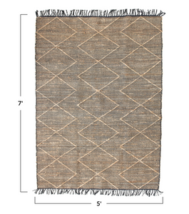 DIAMOND PATTERN FRINGE RUG